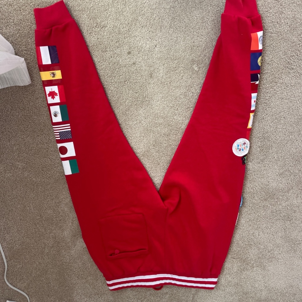 Cookies red patch sweatpants - Picture 2 of 5